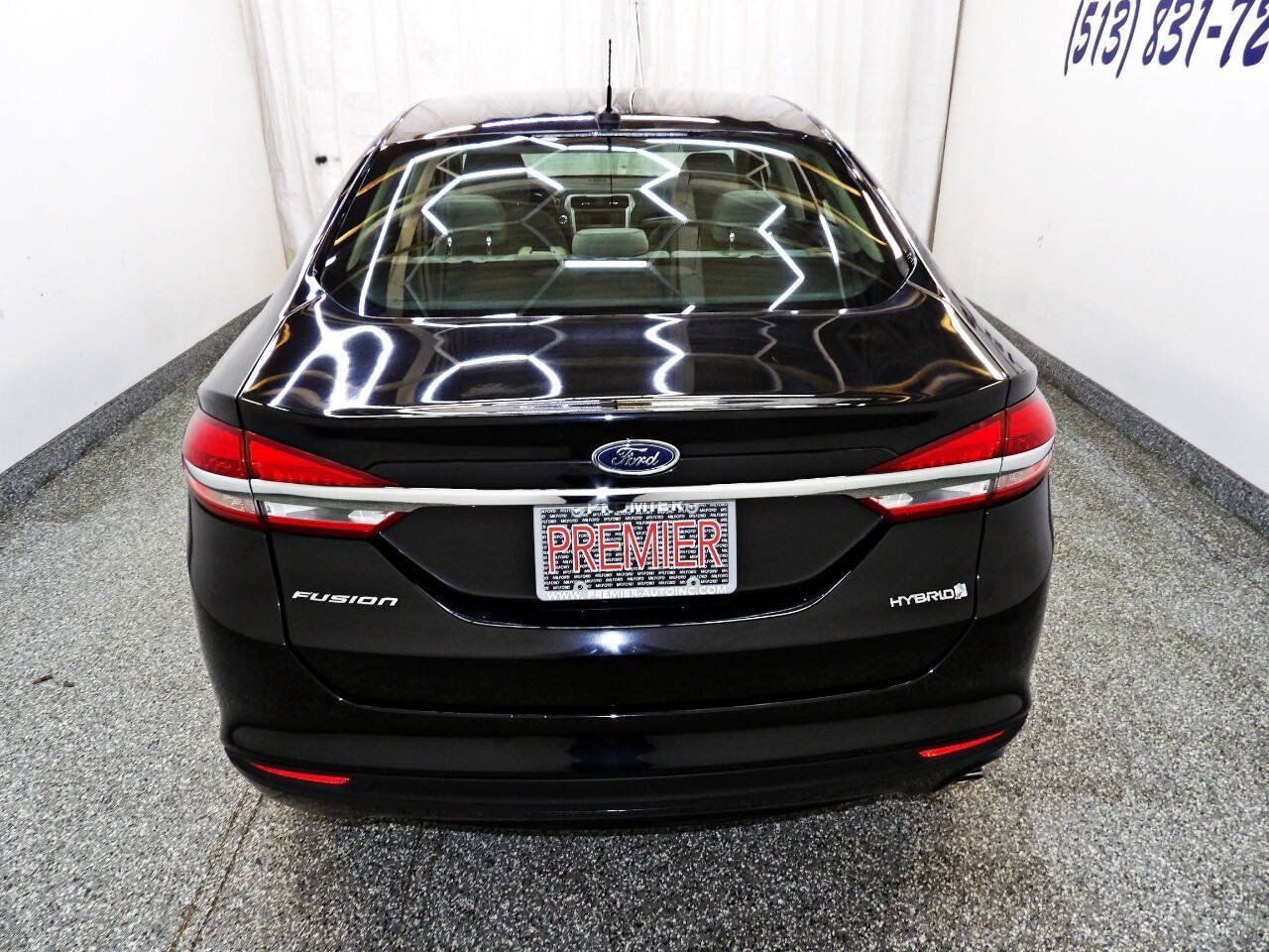 Used 2018 Ford Fusion S FWD image 5