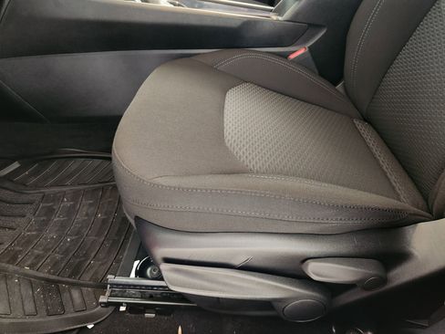 Used 2024 Jeep Compass Sport image 25