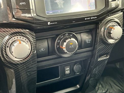 Used 2018 Toyota 4Runner TRD Off-Road Premium image 16