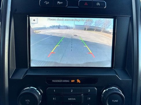 Used 2018 Ford F150 XLT w/ Equipment Group 302A Luxury image 20