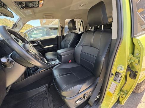 Certified 2023 Toyota 4Runner TRD Off-Road AWD/4WD image 17