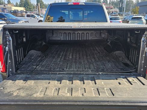 Used 2015 Ford F150 XLT w/ Equipment Group 302A Luxury image 12