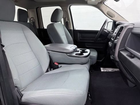 Used 2019 RAM 1500 Express AWD/4WD image 20