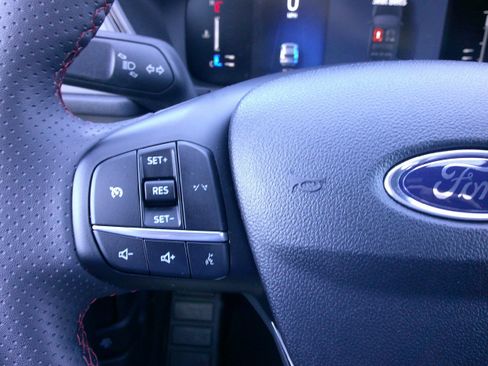 Certified 2023 Ford Escape ST-Line w/ Equipment Group 301A image 20