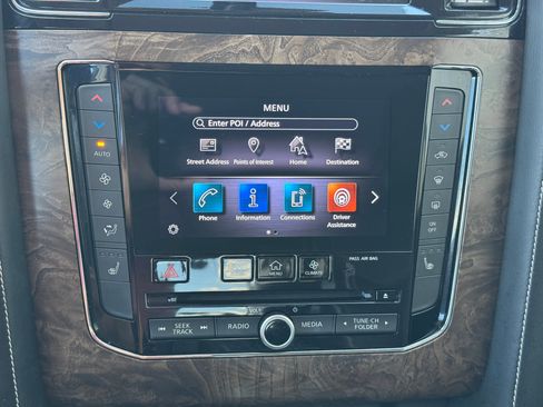 Used 2021 INFINITI QX80 Premium Select w/ All-Season Package image 18