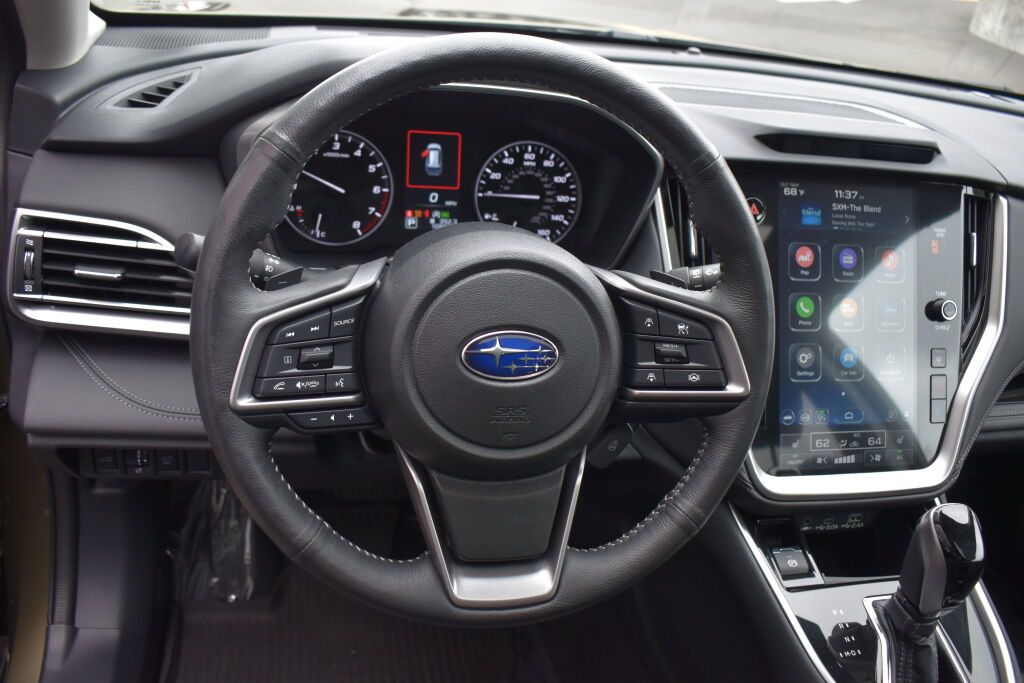 Used 2025 Subaru Outback Limited AWD/4WD image 9