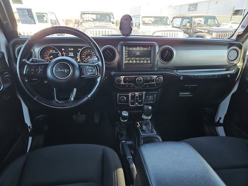 Used 2020 Jeep Wrangler Unlimited Sport image 7