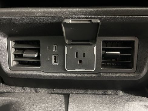 New 2026 Chevrolet Silverado 1500 LT image 19