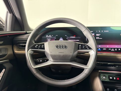 Certified 2025 Audi Q5 Premium Plus image 15