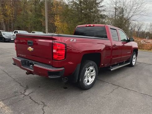 Used 2018 Chevrolet Silverado 1500 LT w/ LPO, Street Package image 8