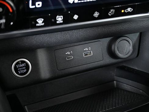 Certified 2022 Nissan Rogue SV AWD/4WD image 17