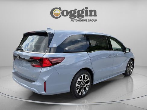 New 2026 Honda Odyssey Elite image 5