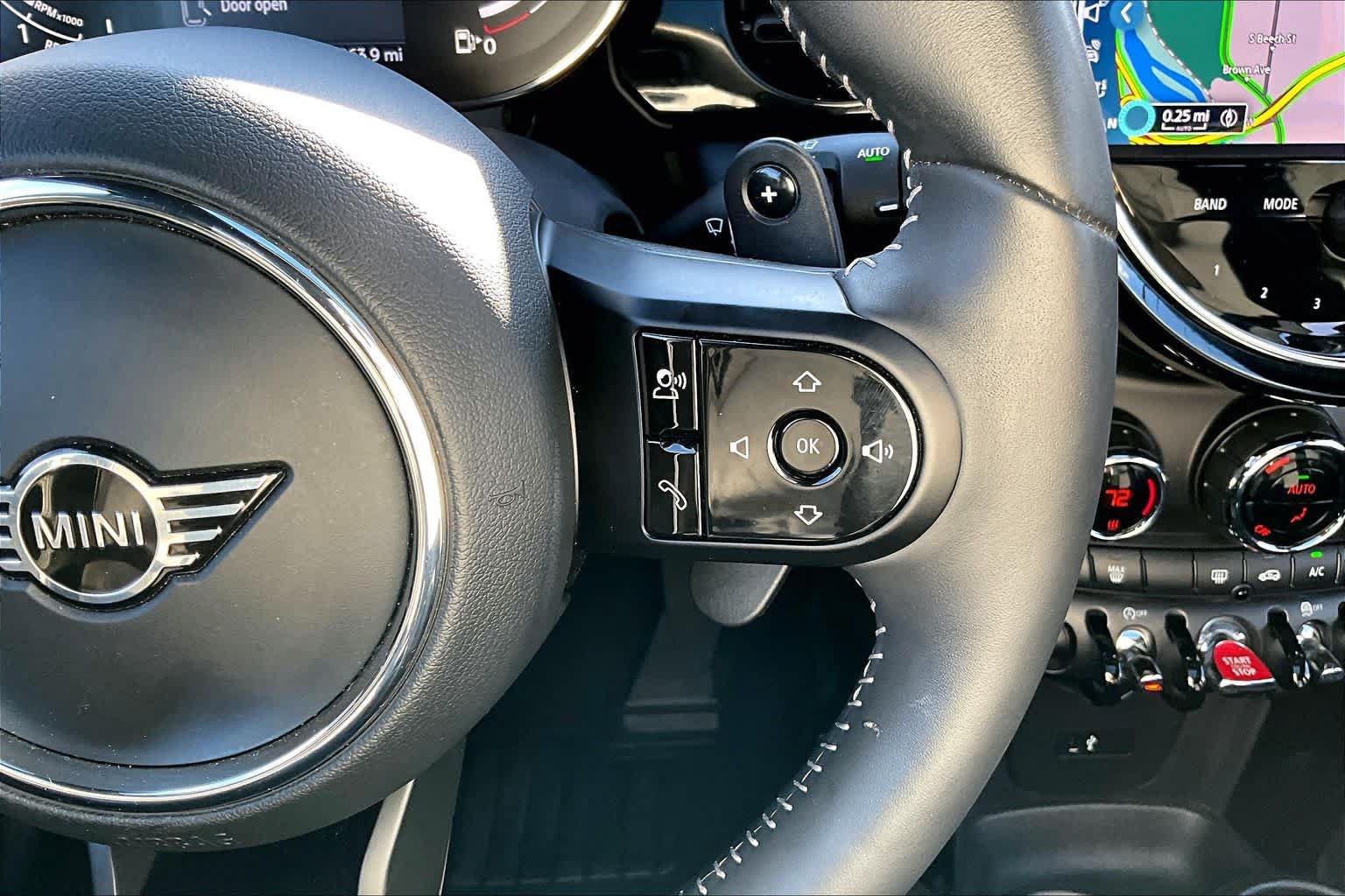Used 2023 MINI Cooper S w/ Signature Upholstery Package FWD image 24