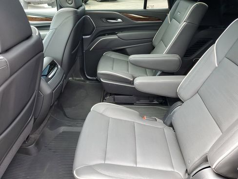 Certified 2024 Cadillac Escalade Premium Luxury w/ LPO, Floor Liner Package AWD/4WD image 27