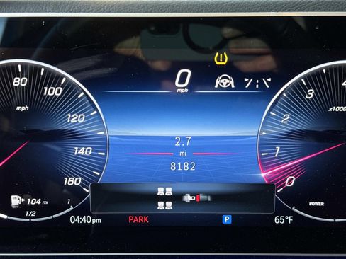 Used 2025 Mercedes-Benz GLS 450 4MATIC image 28