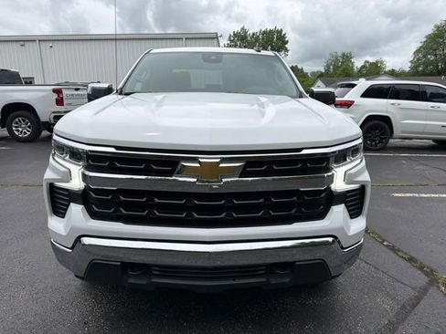 Certified 2022 Chevrolet Silverado 1500 LT w/ Protection Package AWD/4WD image 8