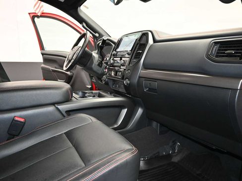 Used 2024 Nissan Titan PRO-4X w/ Pro-4x Convenience Package AWD/4WD image 26