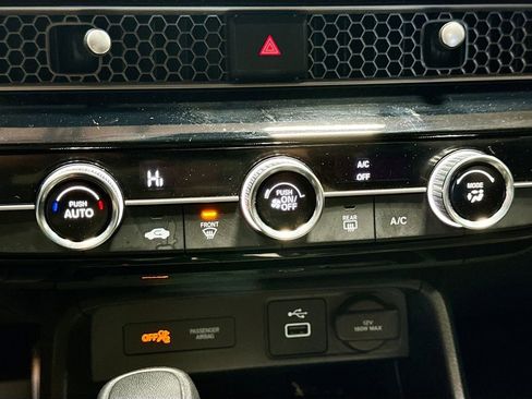 Used 2023 Honda Civic Sport image 15