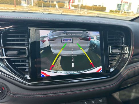 Used 2025 Dodge Durango GT image 28