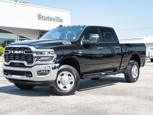 Used 2025 RAM 2500 Tradesman AWD/4WD image 1
