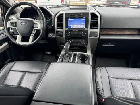 Used 2018 Ford F150 Lariat image 11