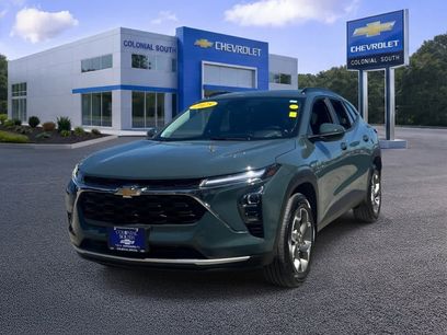 Certified 2025 Chevrolet Trax LT w/ Sunroof Package