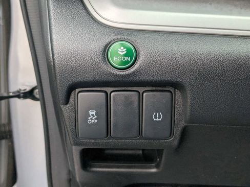 Used 2016 Honda CR-V EX image 19