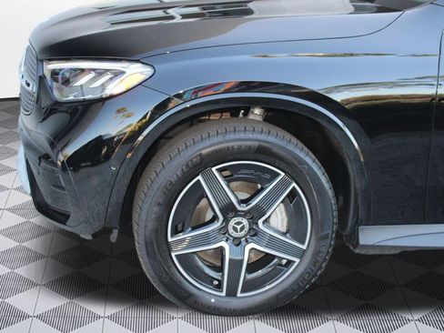 Used 2026 Mercedes-Benz GLC 300 image 12