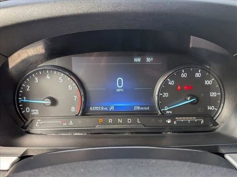 Used 2021 Ford Explorer XLT w/ Equipment Group 202A image 12