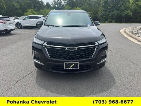 Used 2023 Chevrolet Traverse Premier w/ Redline Edition AWD/4WD image 2