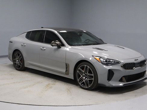 Used 2023 Kia Stinger GT2 image 1