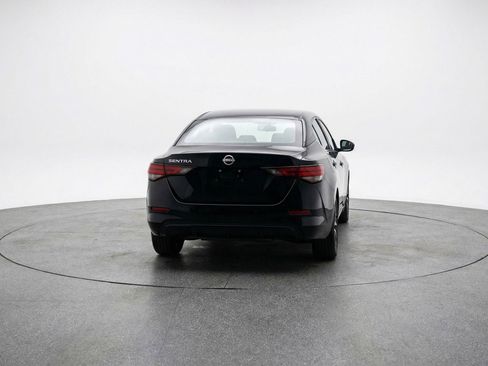 Used 2025 Nissan Sentra SV FWD image 6