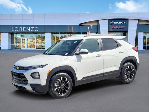 Used 2022 Chevrolet TrailBlazer LT w/ Convenience Package image 1