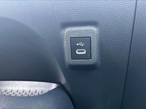 Used 2023 Toyota Corolla LE image 16