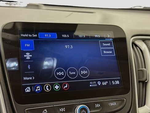 Used 2023 Chevrolet Malibu LT FWD image 21
