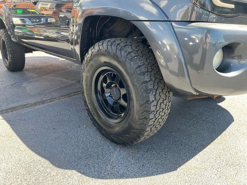 Used 2010 Toyota Tacoma 4x4 Double Cab image 35