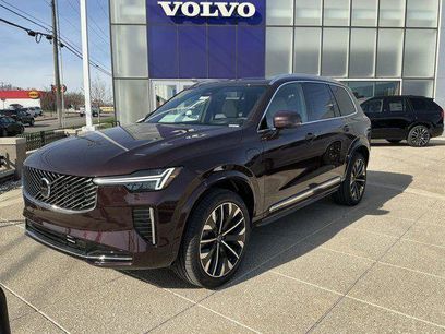 New 2026 Volvo XC90 T8 Ultra w/ Protection Package Premier