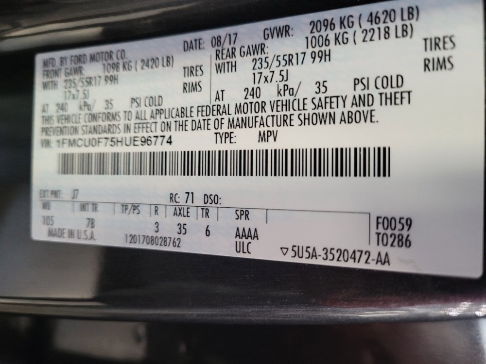 Used 2017 Ford Escape S FWD image 33