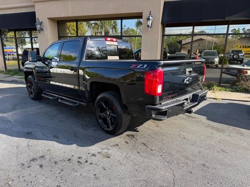 Used 2018 Chevrolet Silverado 1500 LTZ Z71 image 4
