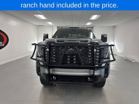 Used 2025 GMC Sierra 3500 Denali Ultimate AWD/4WD image 2