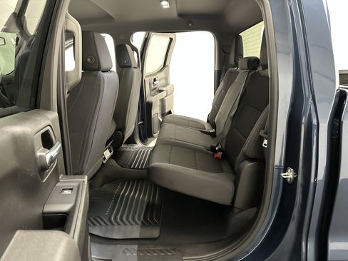 Used 2019 Chevrolet Silverado 1500 Custom w/ Custom Value Package image 22