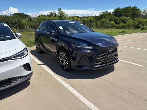 Used 2024 Lexus RX 350 Premium Plus w/ Convenience Package FWD image 2