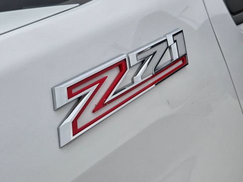 Used 2025 Chevrolet Silverado 2500 LT w/ Convenience Package AWD/4WD image 33