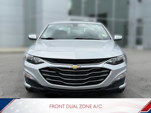Used 2021 Chevrolet Malibu LT FWD image 4
