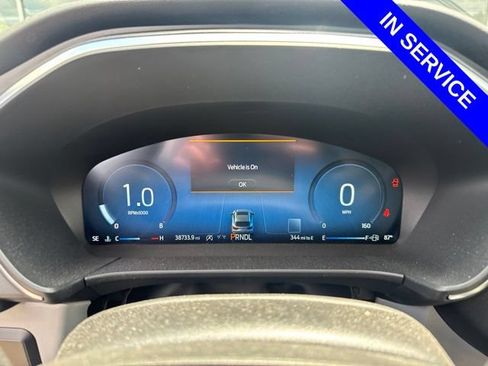 Used 2023 Ford Escape Platinum w/ Premium Technology Package AWD/4WD image 8