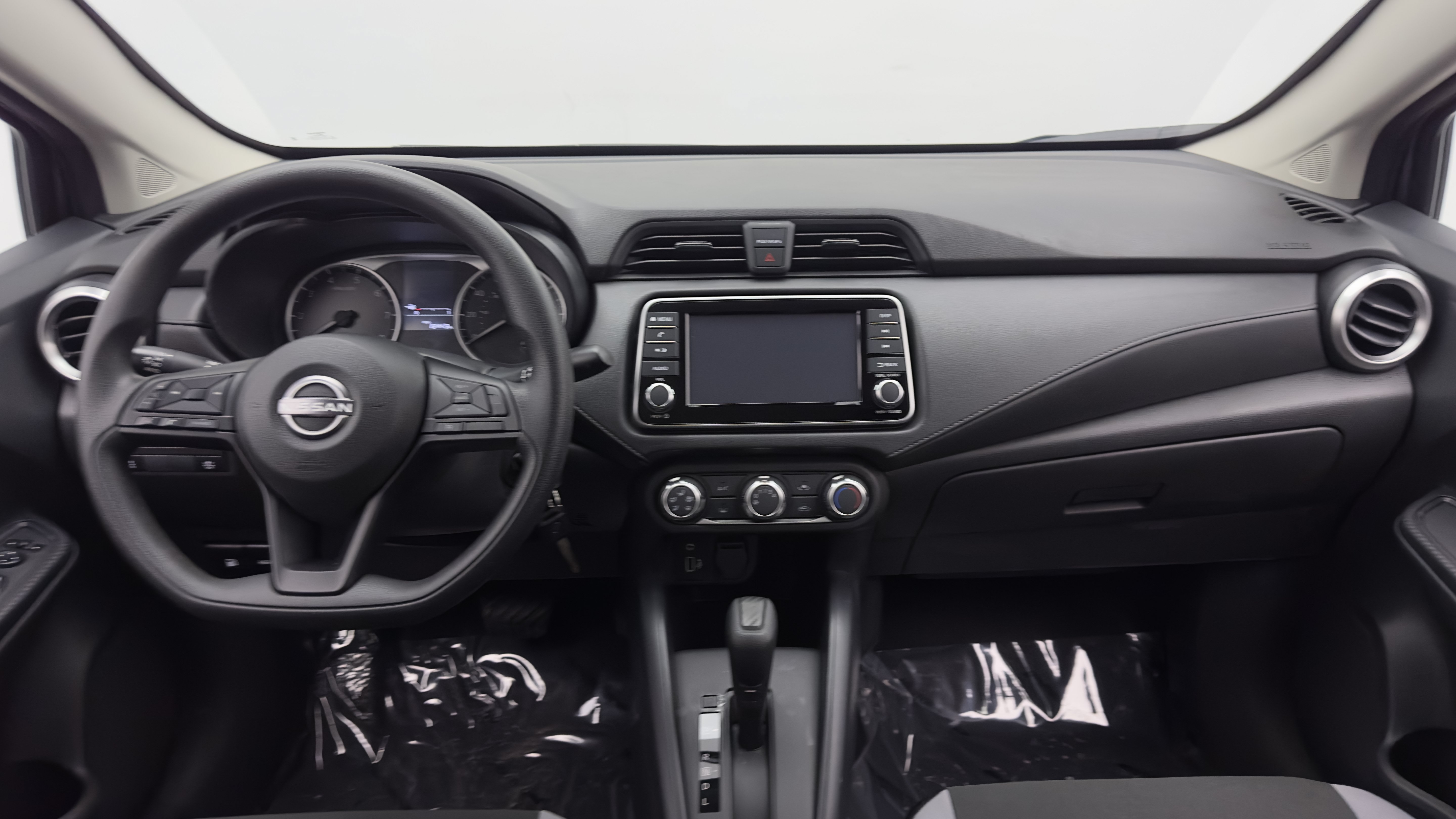 Used 2025 Nissan Versa S w/ Trunk Package FWD image 26