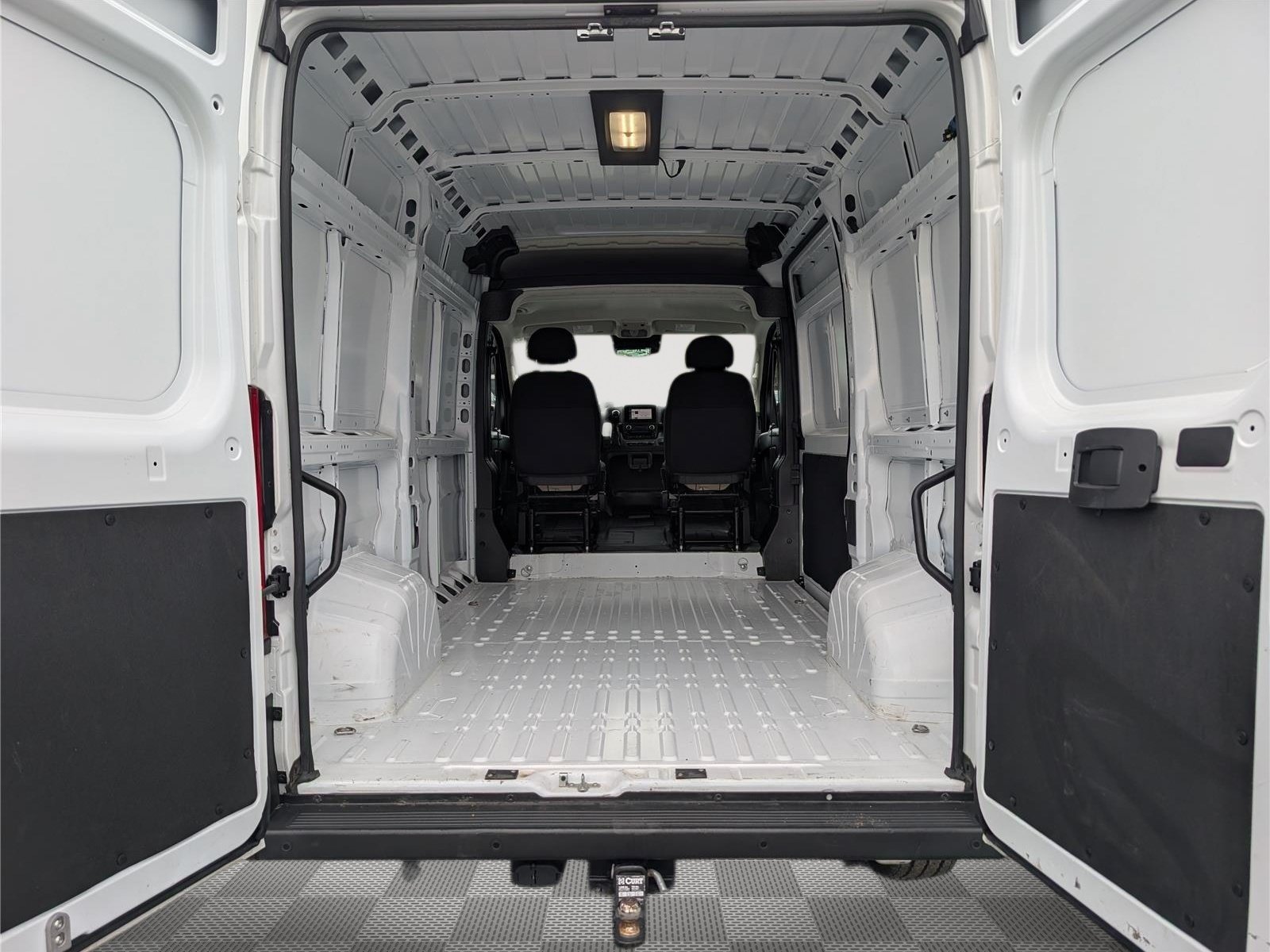 Used 2024 RAM ProMaster 1500 w/ Safety Group FWD image 15