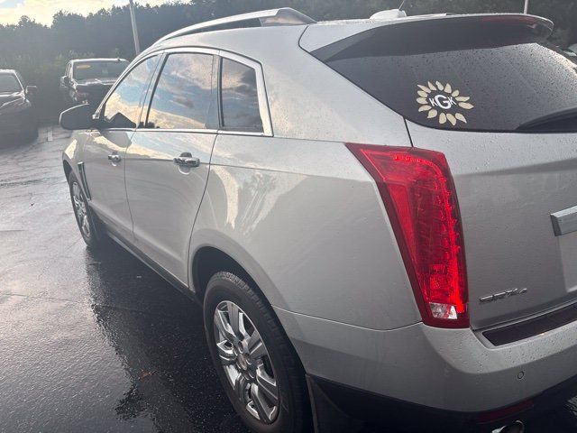 Used 2016 Cadillac SRX Luxury w/ Driver Awareness Package AWD/4WD image 9