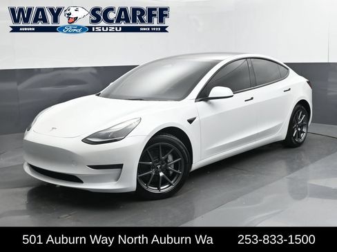Used 2023 Tesla Model 3 Standard Range RWD image 1