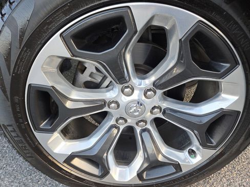 Used 2023 RAM 1500 Limited image 16